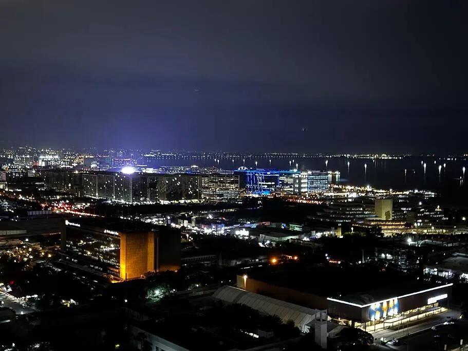 Penthouse Lvl Luxury Cndo Nr Moa Apartment Manila Philippines