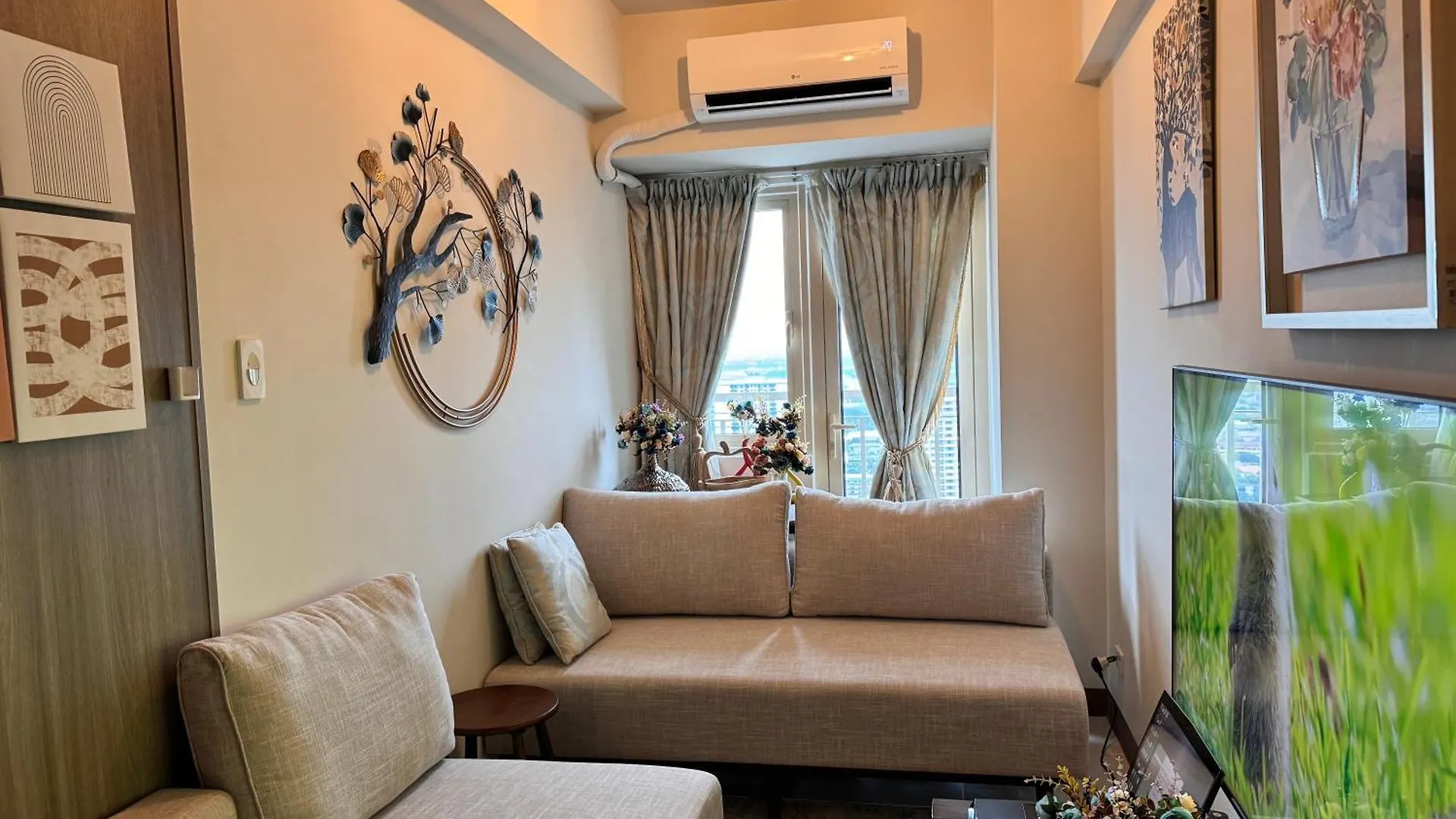 Penthouse Lvl Luxury Cndo Nr Moa Apartment Manila